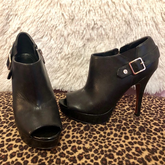 Black booties! - Picture 2 of 4